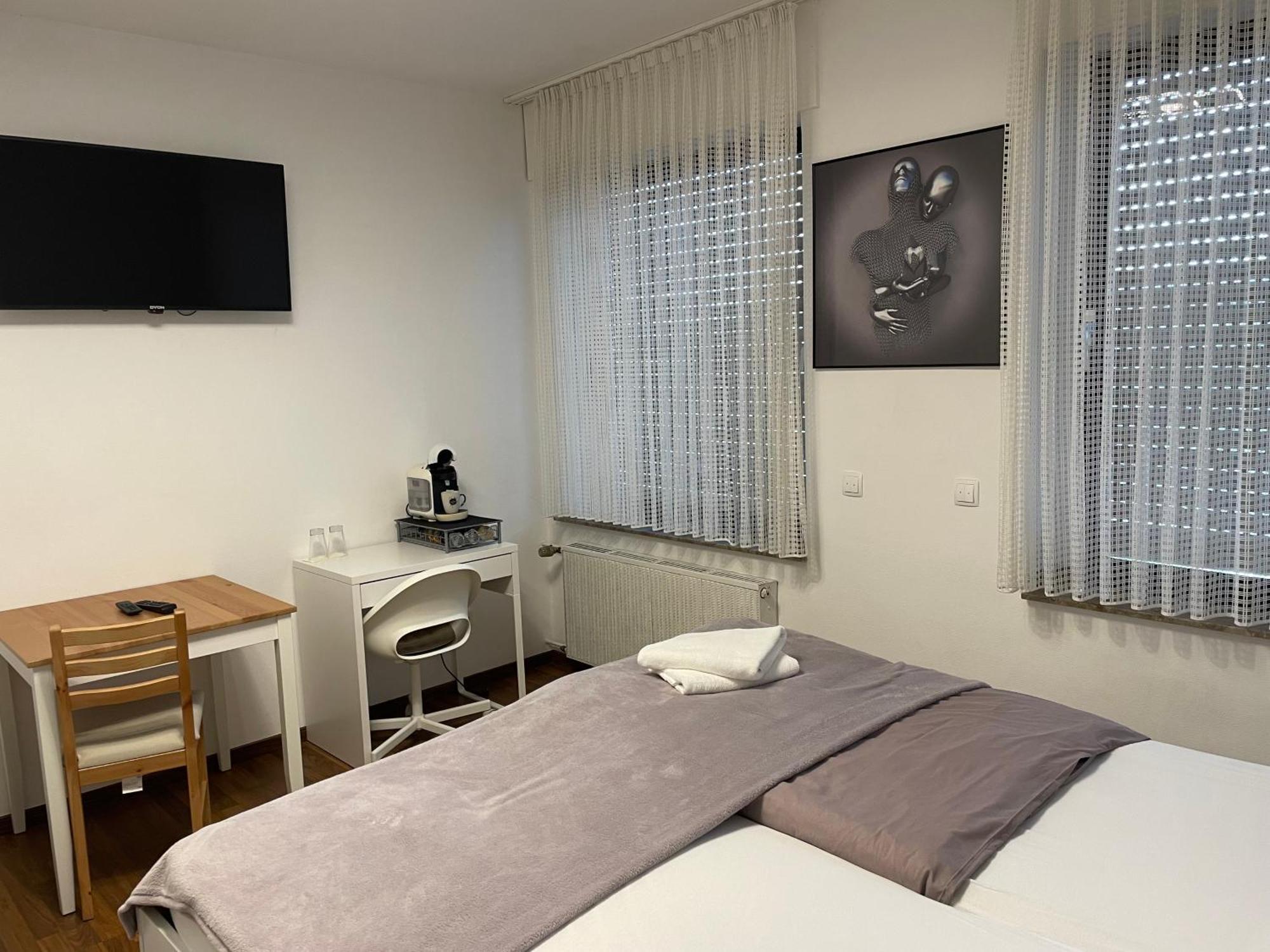 Hotel Kronenhof & Gaststaette Zum Fehling Jülich Екстериор снимка