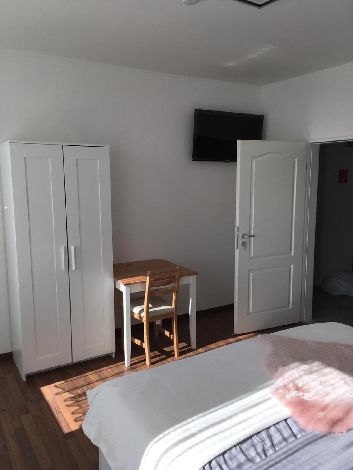 Hotel Kronenhof & Gaststaette Zum Fehling Jülich Екстериор снимка